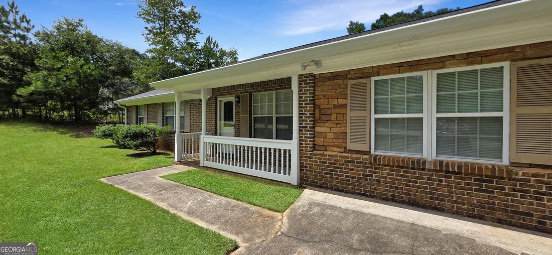 Photo of 657 Tom McKinley Road
