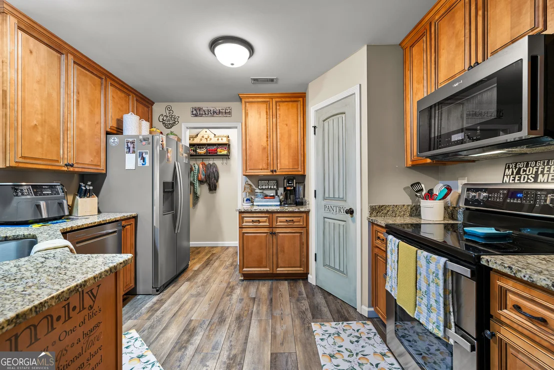 Photo of 32 Brooks Lake Drive