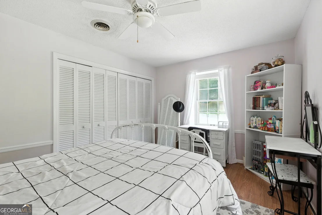 Photo of 84 Oak Creek Circle