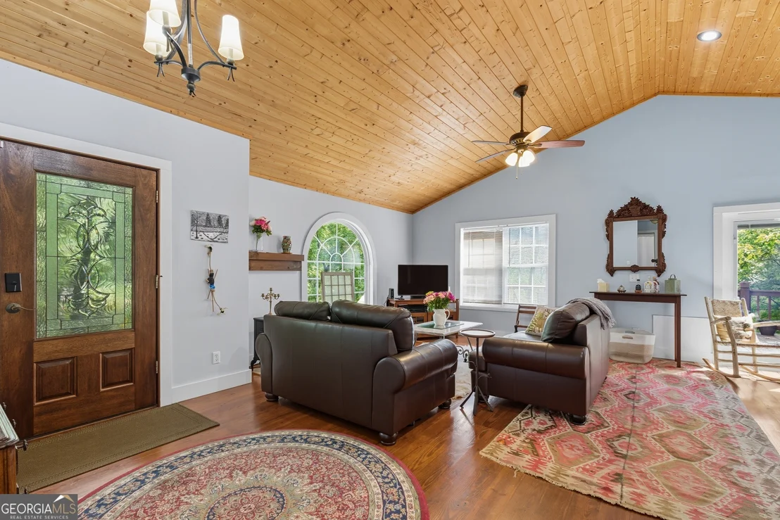 Photo of 271 Limelight Drive