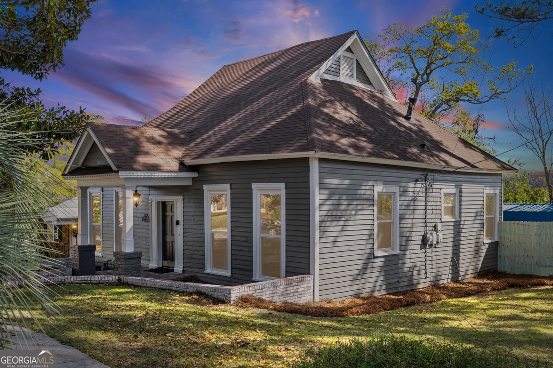 Photo of 1232 Hickman Road