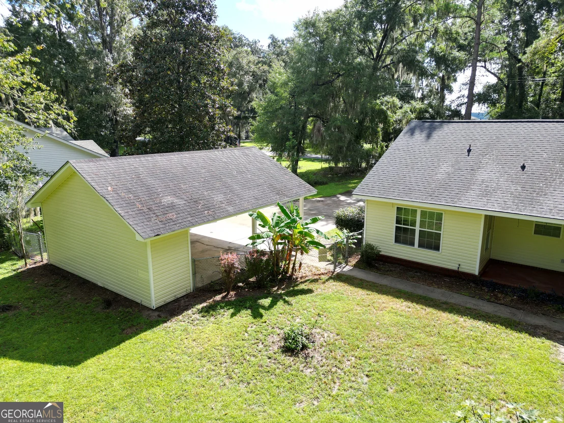 Photo of 504 Lake Drive