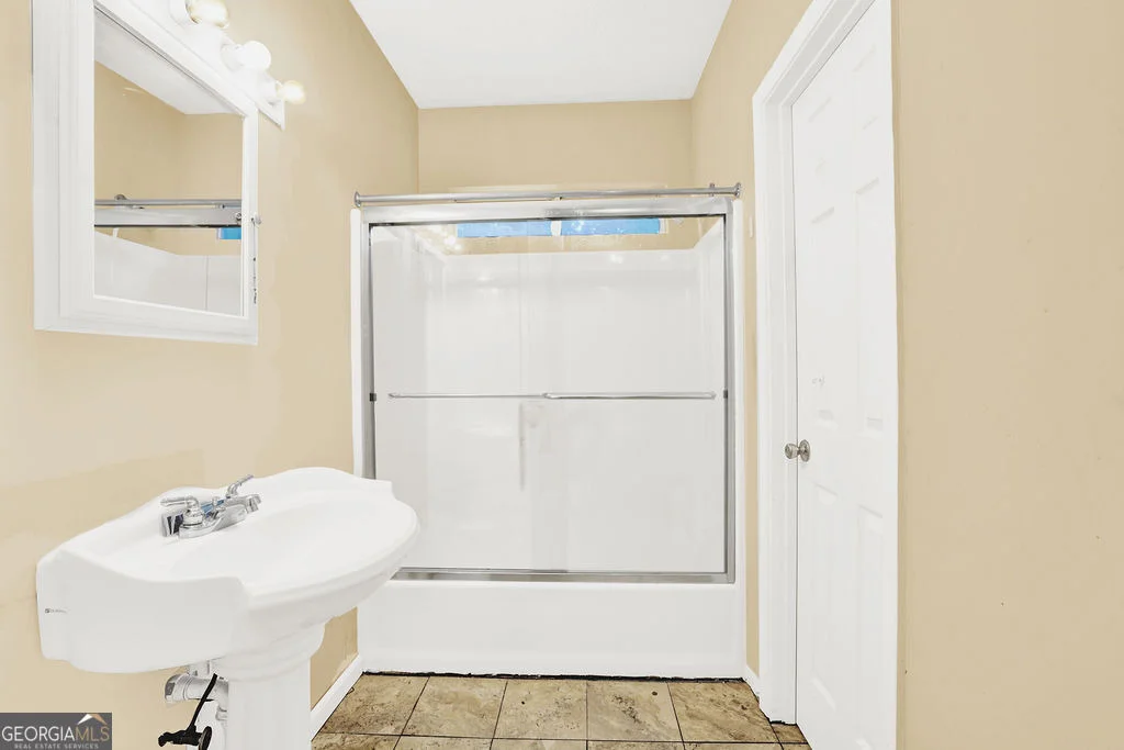 Photo of 454 Bradshaw Lane