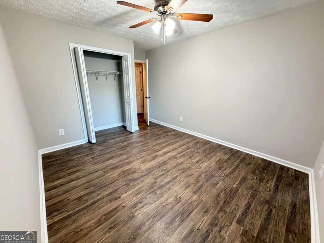 Photo of 1447 Millstone Court