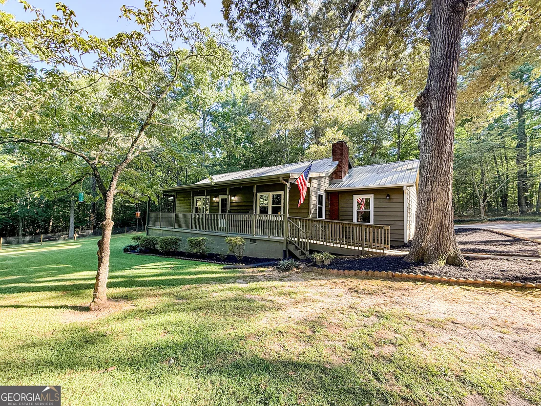 Photo of 330 Hancock Road