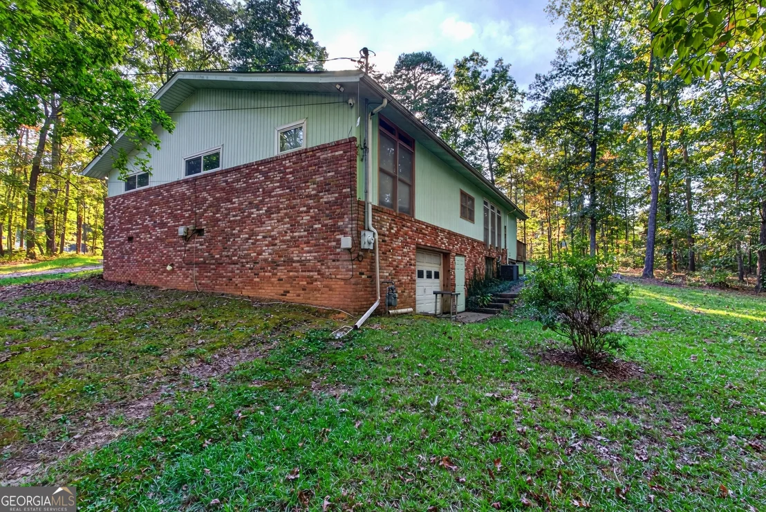 Photo of 123 Lakeview Circle