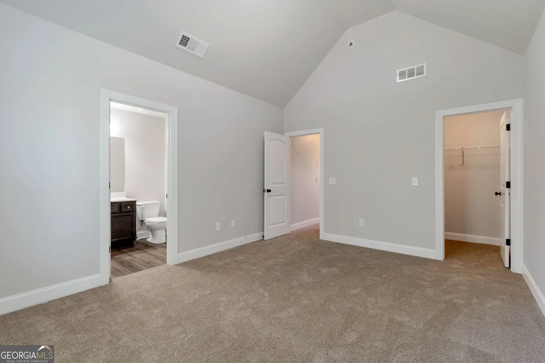Photo of 2080 Marlborough Drive