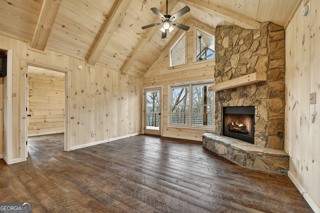 Photo of 962 Maggie Chapman Road