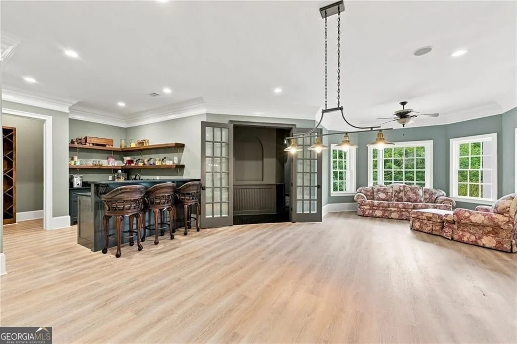 Photo of 6756 Hedge Row Lane