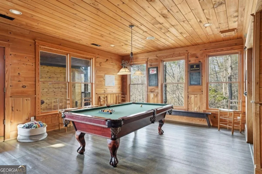 Photo of 153 Riverview Circle