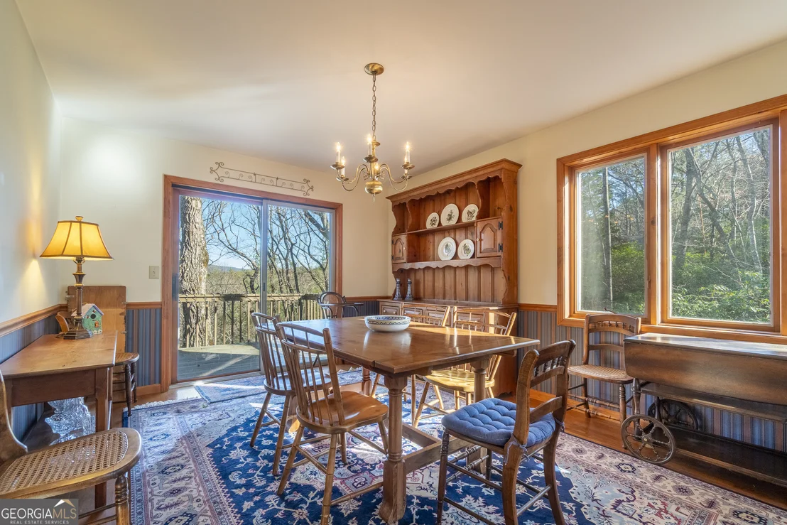 Photo of 722 Woodbrier