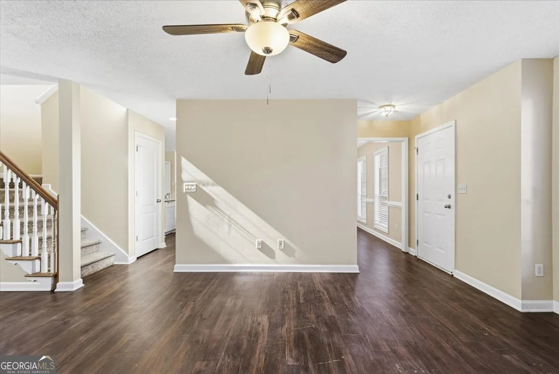 Photo of 1319 Vine Circle