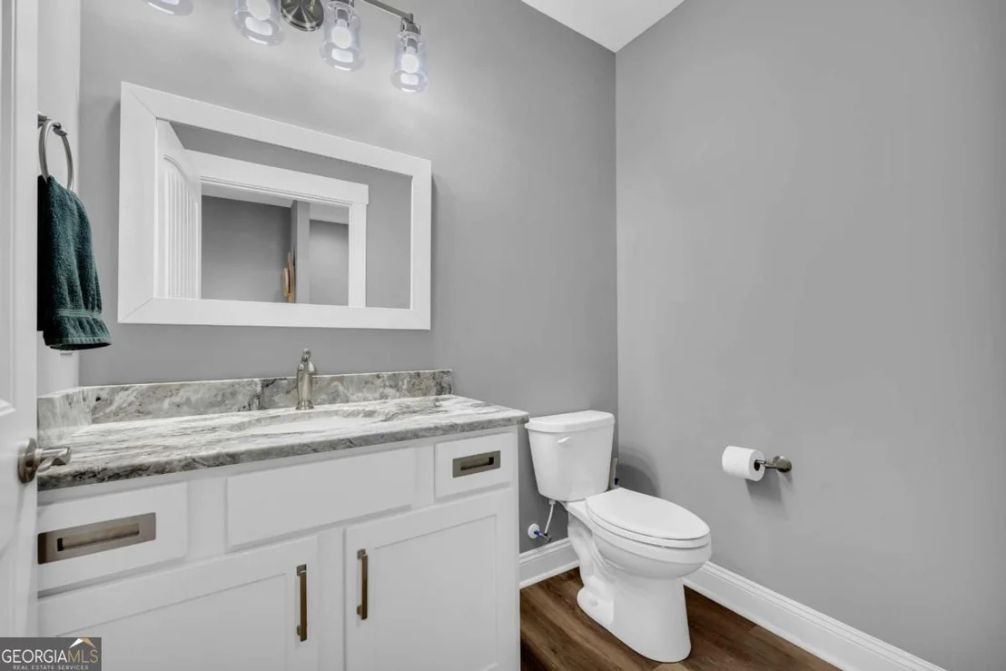 Photo of 2499 River's Edge Drive