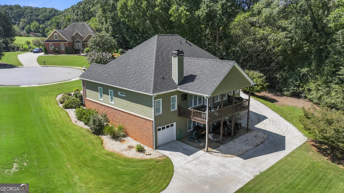 Photo of 100 Cole Point