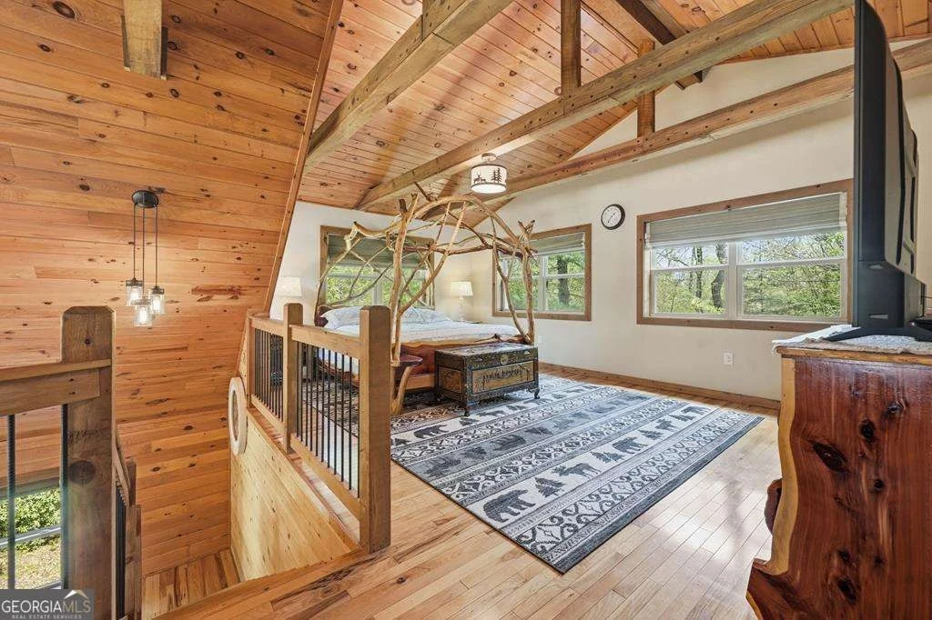 Photo of 106 Roaring Creek Lane