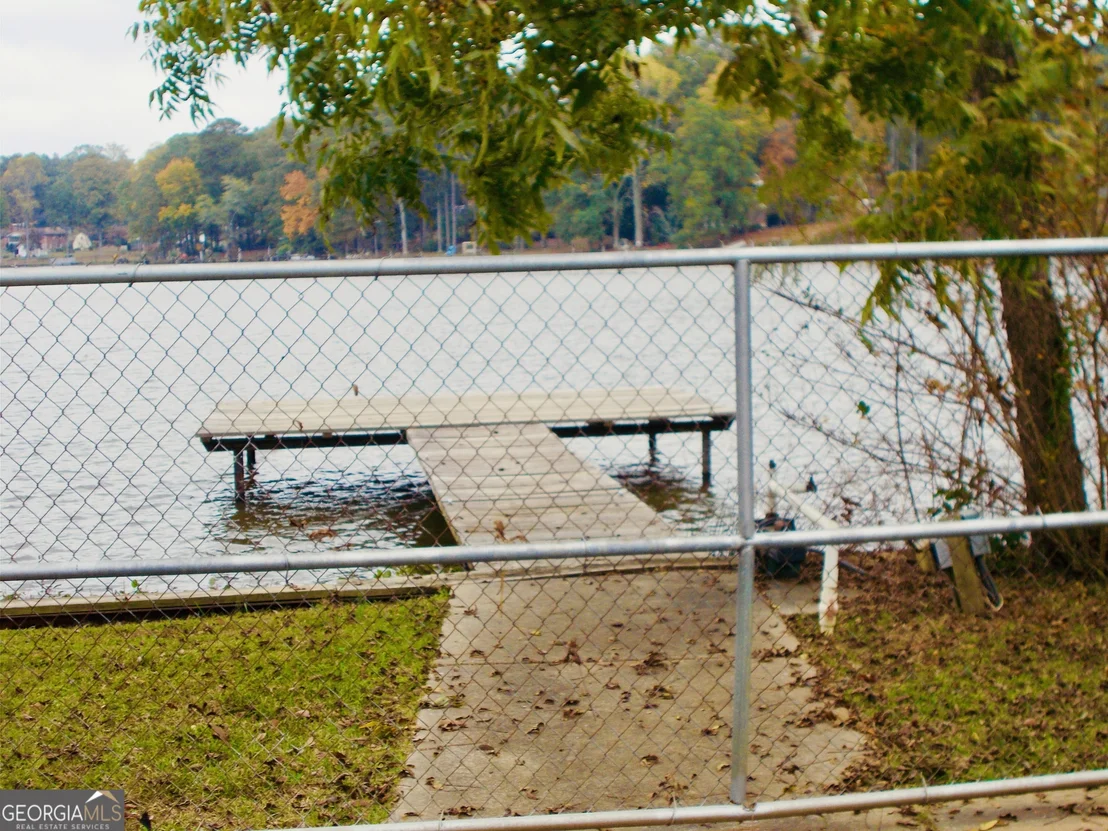 Photo of 195 North Drive