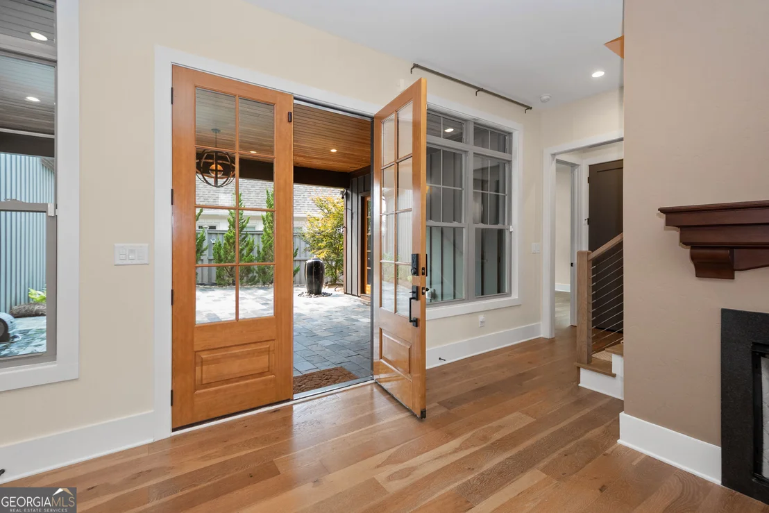 Photo of 220 Arbor Garden Circle