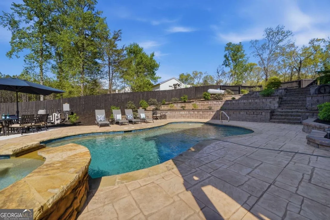 Photo of 2865 Flatbottom Road