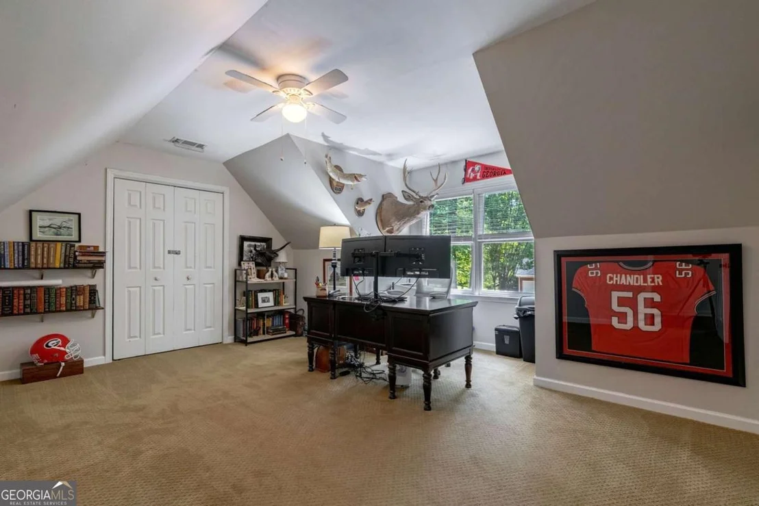 Photo of 152 Thornhill Drive