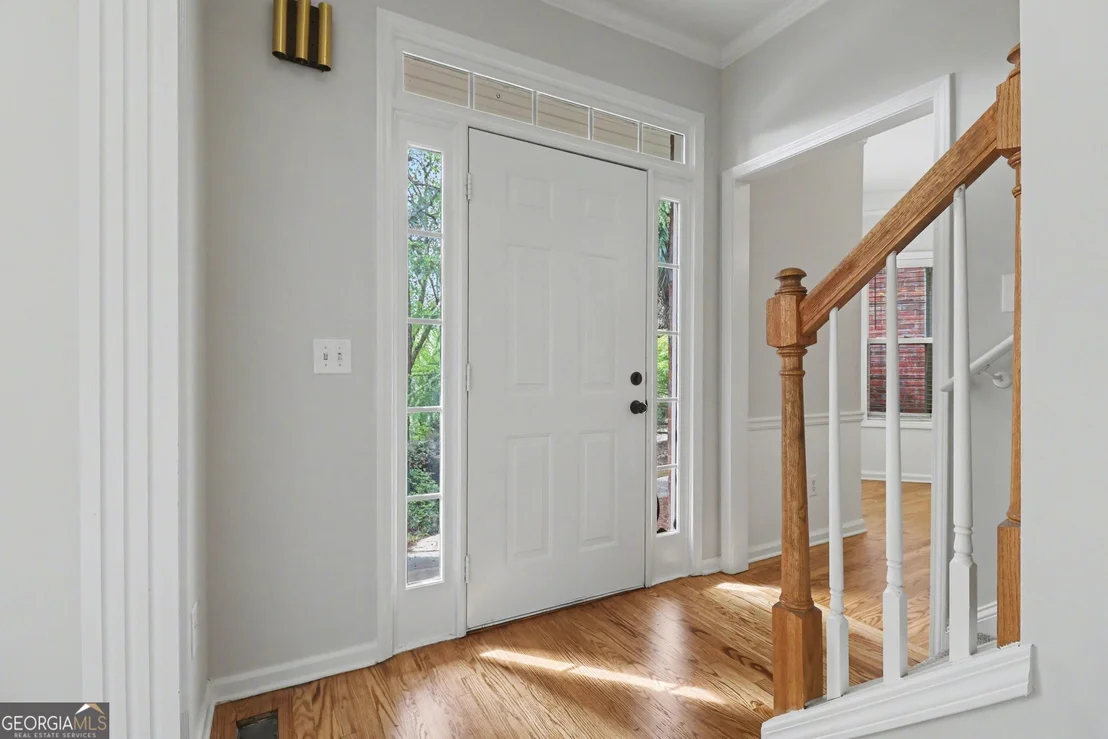 Photo of 3055 Heatherstone Drive