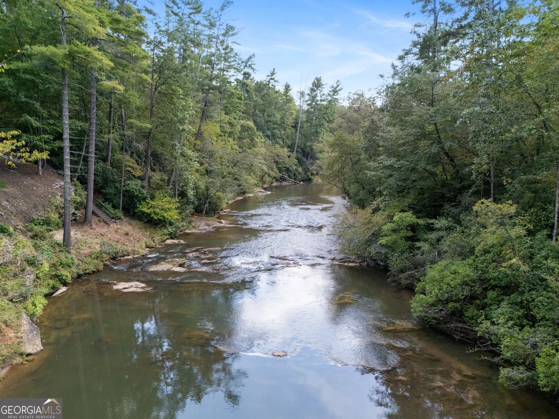 Photo of 505 River Ridge Road