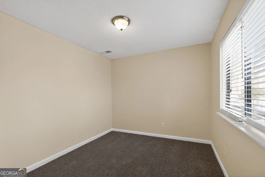 Photo of 858 Chapman Circle