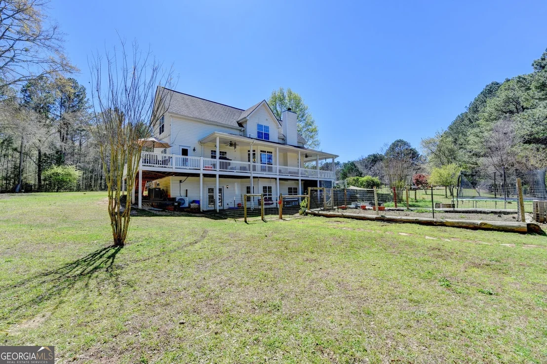 Photo of 1555 Lower River Road