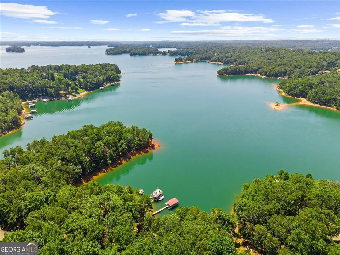 Photo of 7865 Robin Road