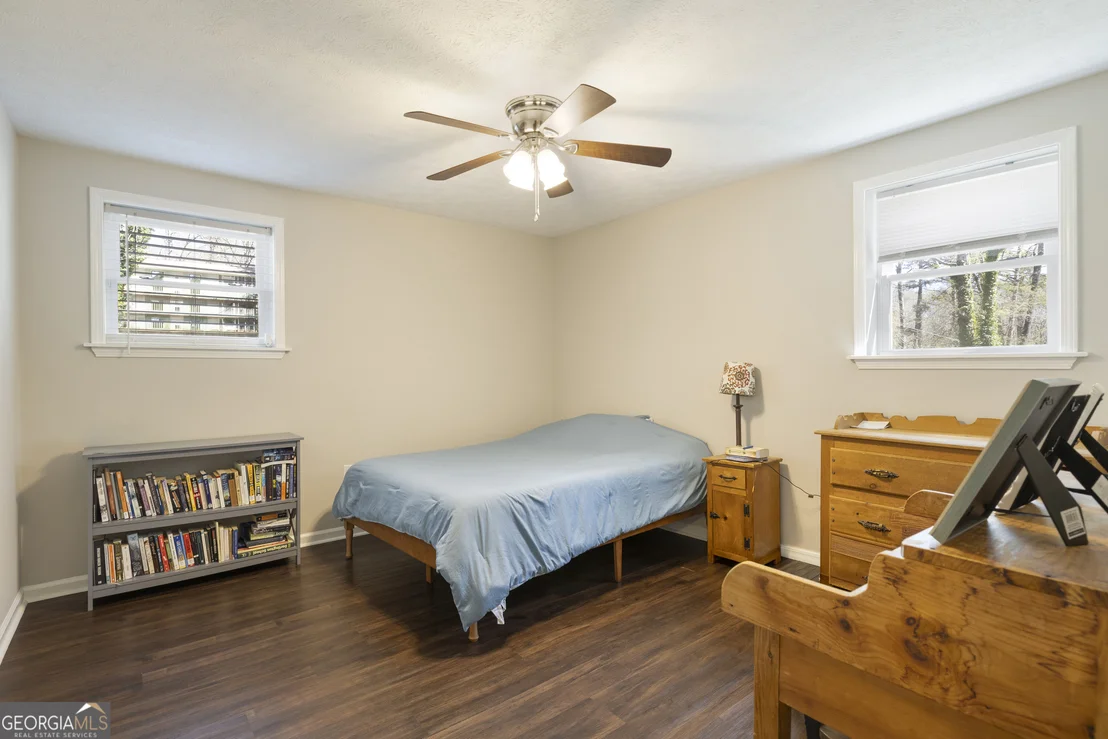 Photo of 122 Margo Trail SE