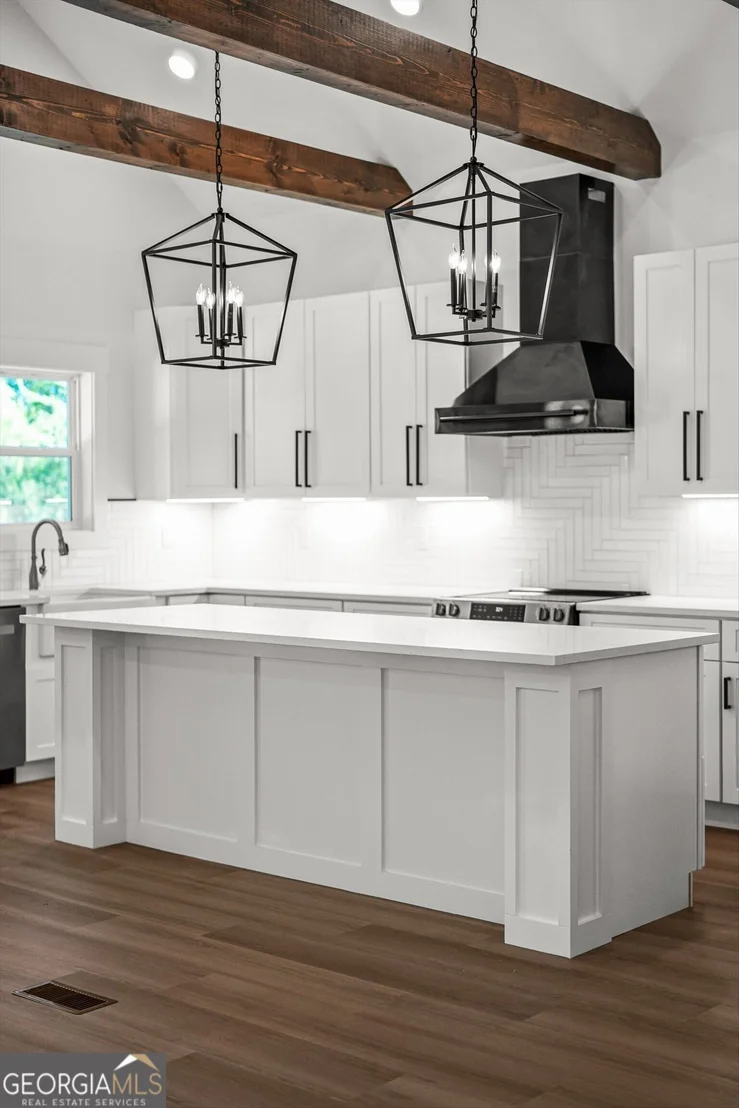 Photo of 3288 W US-280