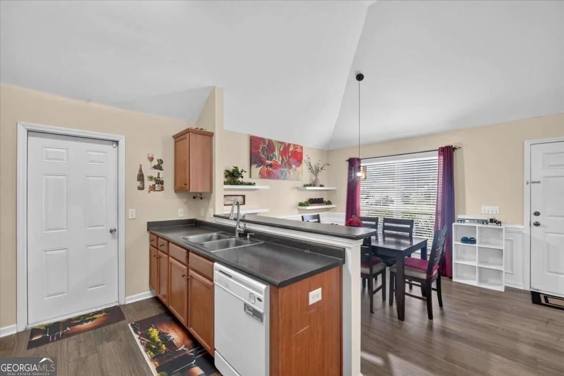 Photo of 30 Bostwick Drive