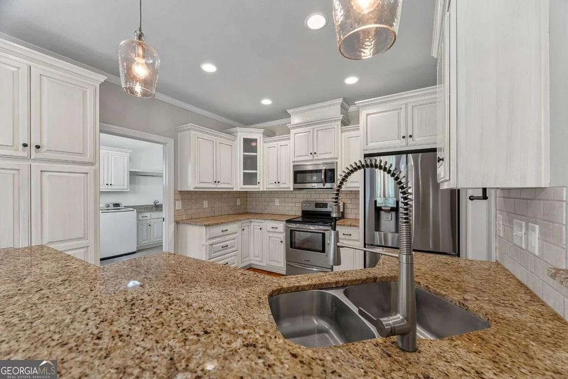 Photo of 2165 Harperfield Drive