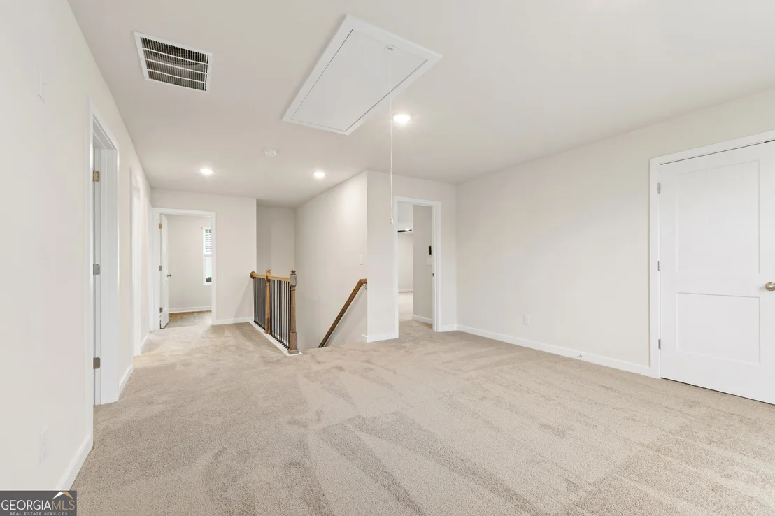 Photo of 195 Crabapple Road
