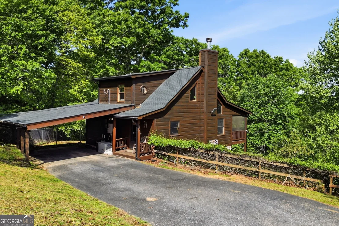 Photo of 303 Pine Forest Loop
