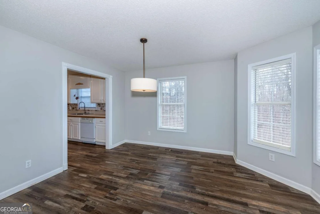 Photo of 141 Apache Ridge Road