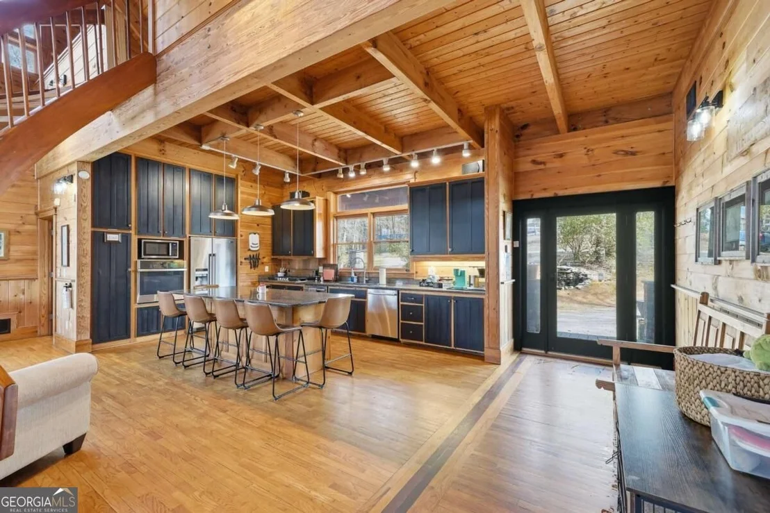 Photo of 153 Riverview Circle