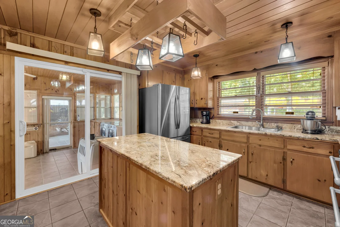 Photo of 1104 Double Bridges Road
