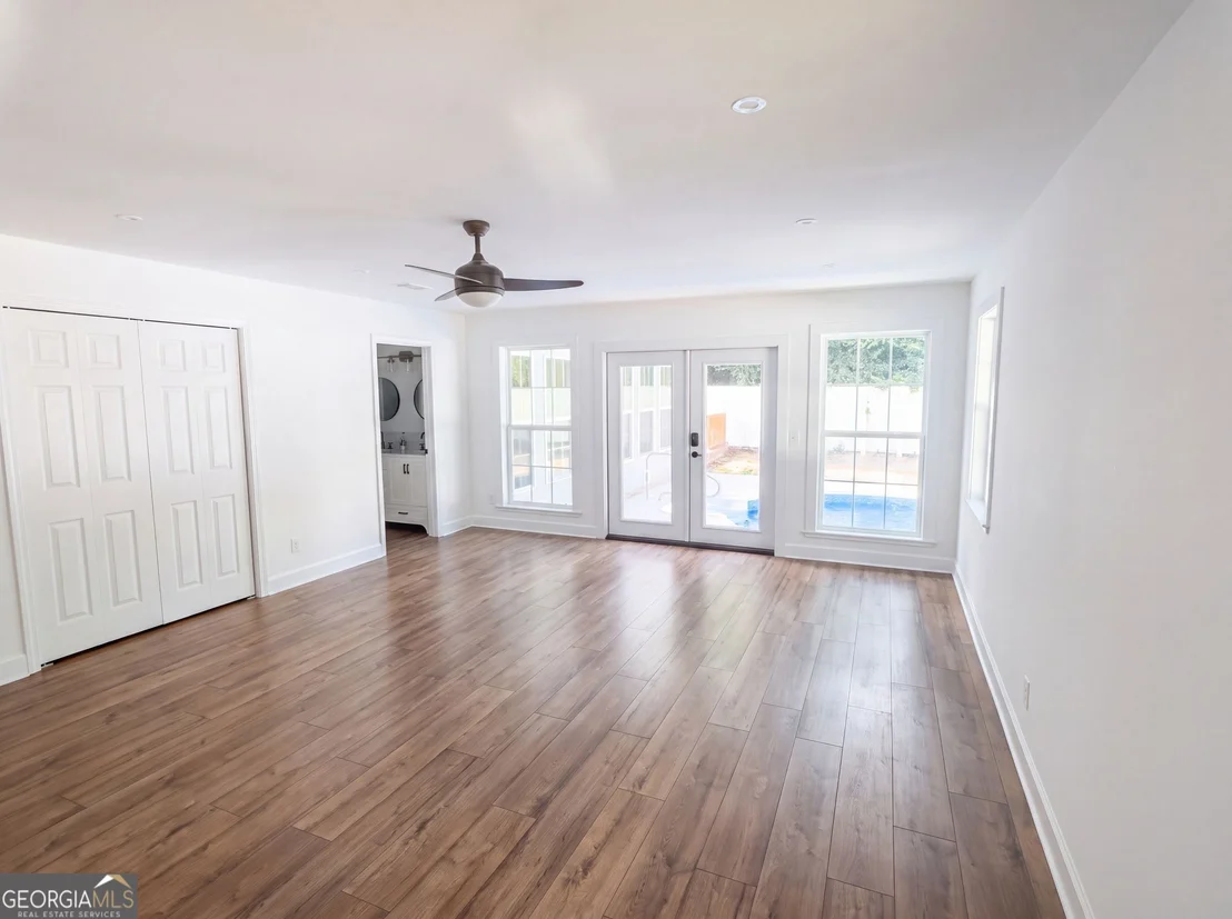 Photo of 1625 Windsor Drive
