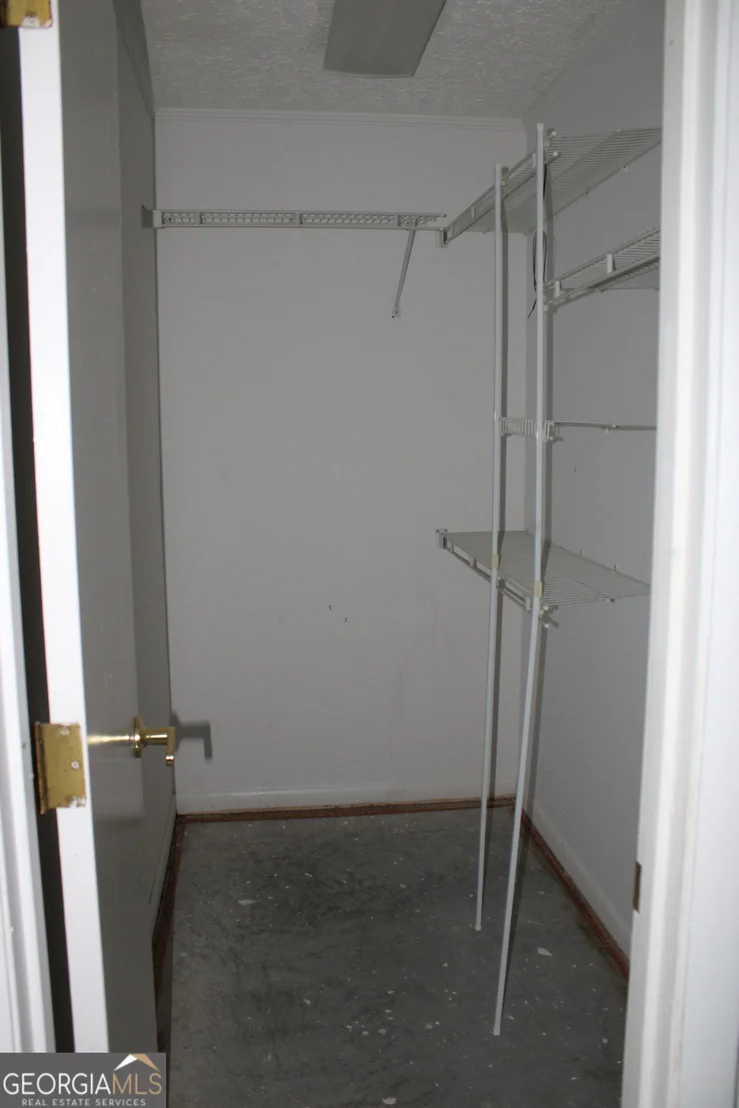 Photo of 338 Lakeview Drive