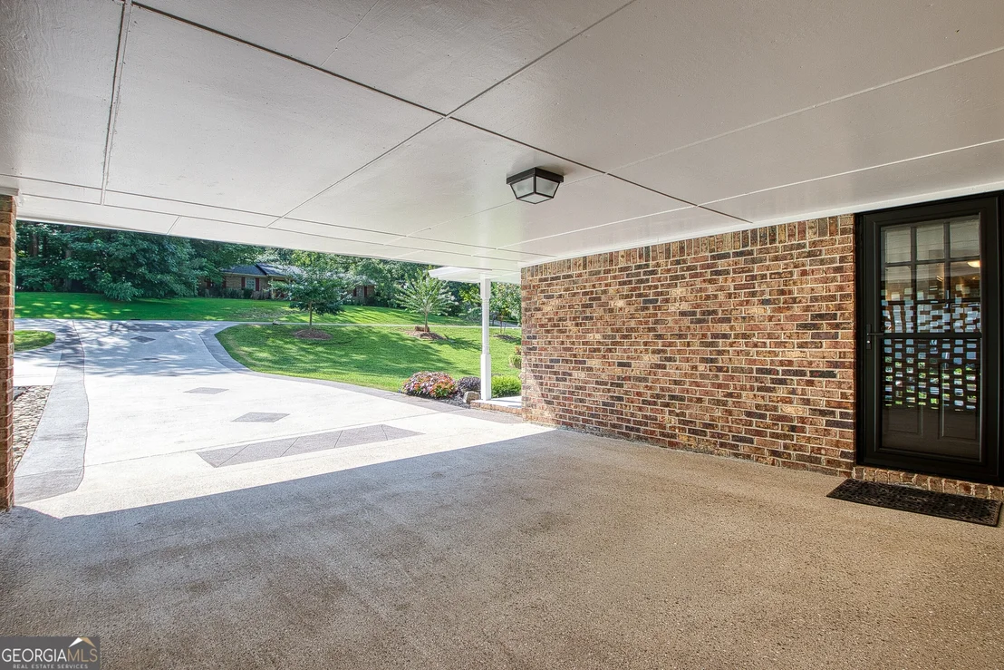 Photo of 27 Lynhaven Drive