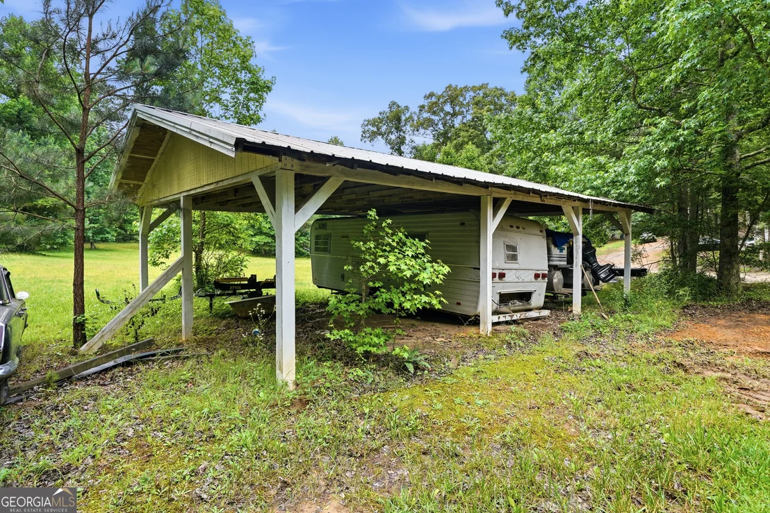 Photo of 2518 Henderson Mountain Road