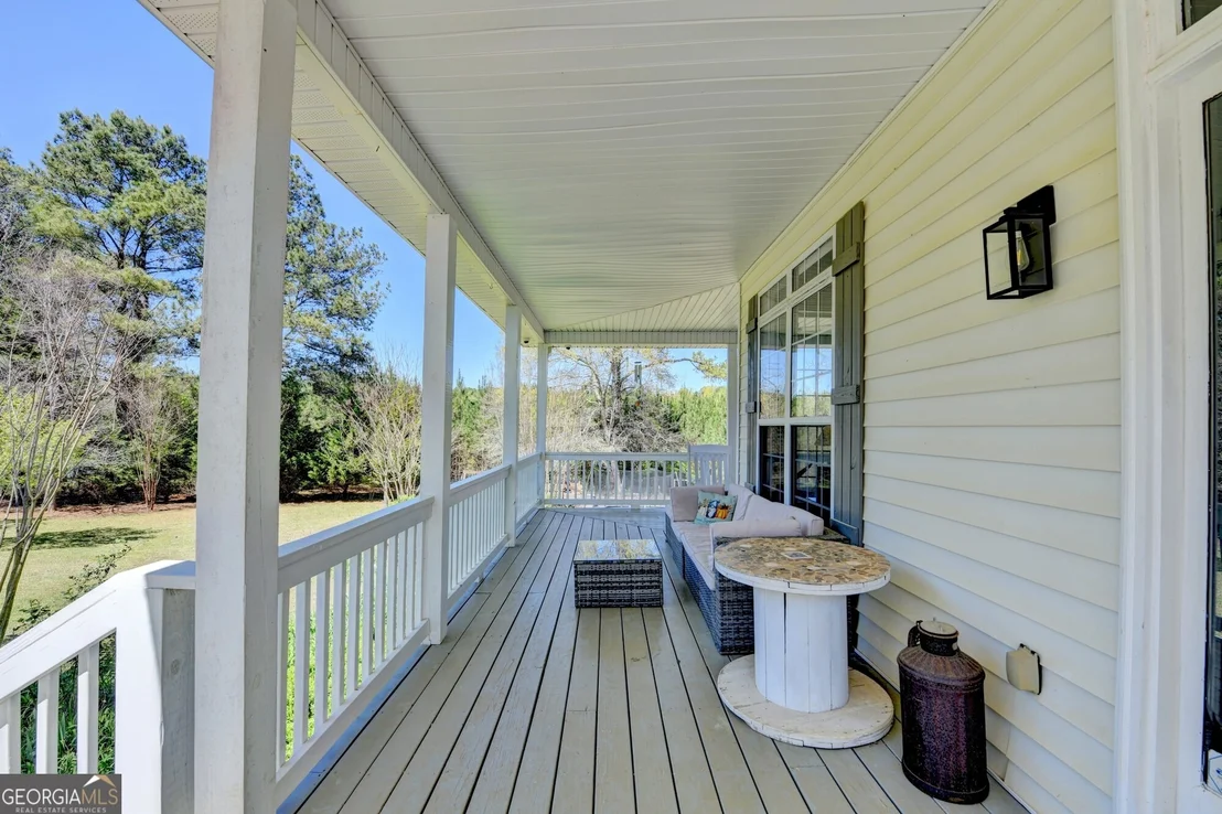 Photo of 1555 Lower River Road