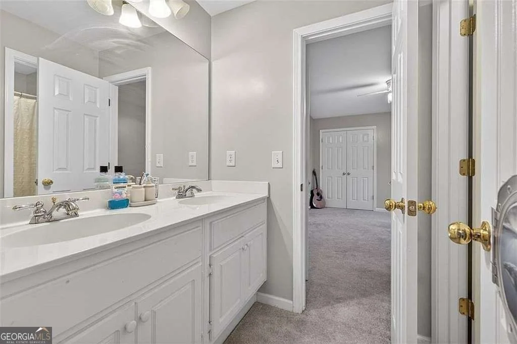 Photo of 2641 Hillgrove Drive