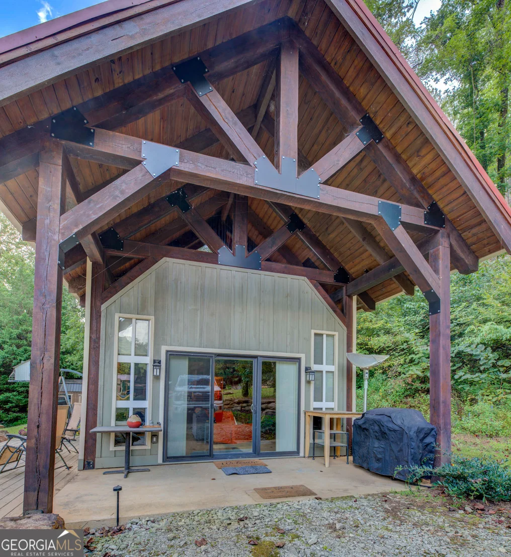 Photo of 141 Flying Ranch Drive