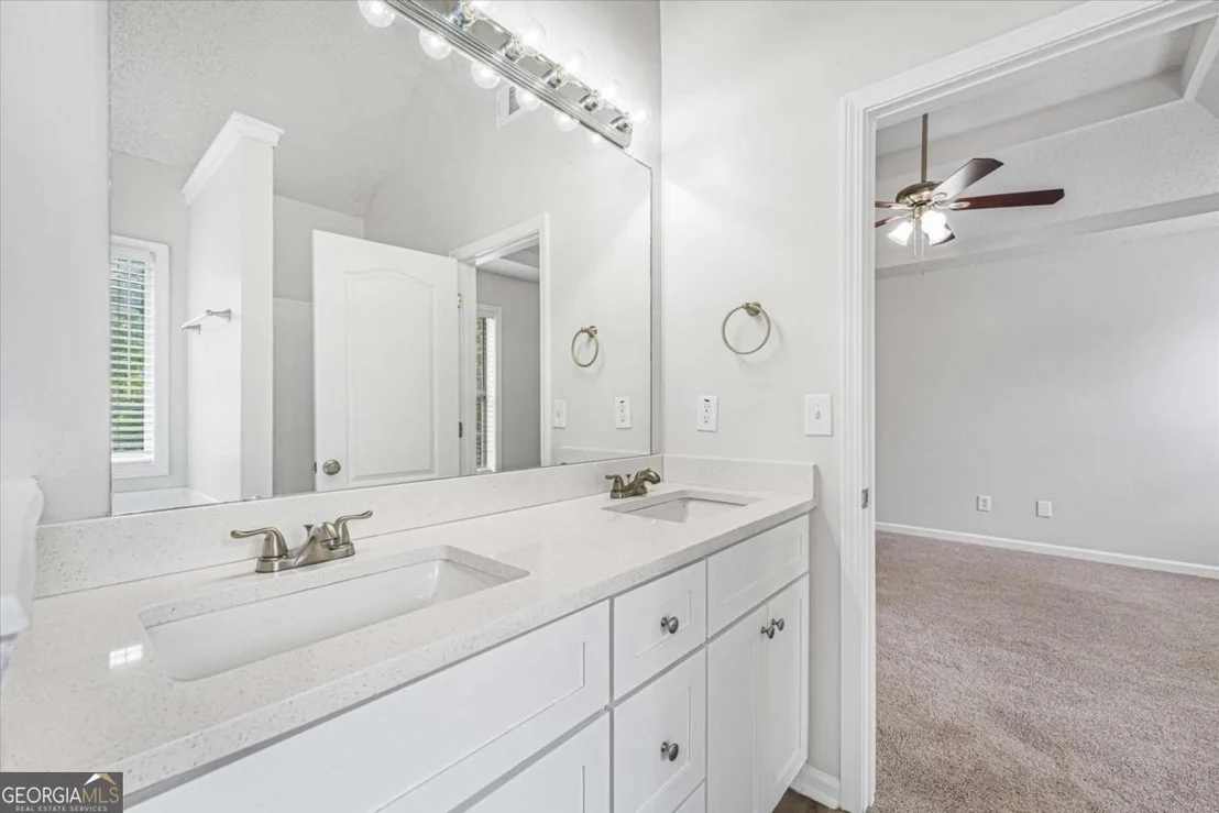 Photo of 1312 Vine Circle
