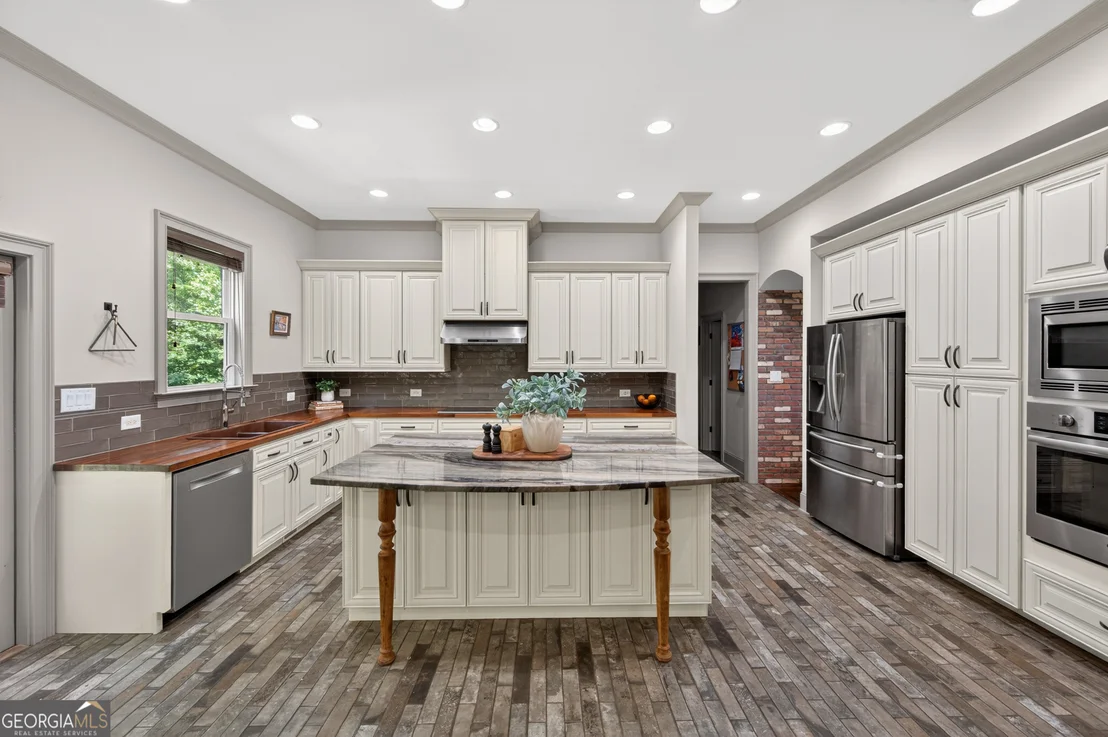 Photo of 632 Geiger Road