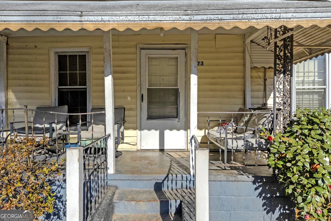 Photo of 373 Arch Street