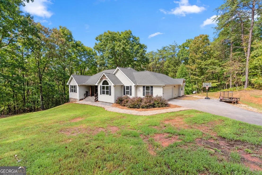 Photo of 227 Clarkesville Heights Drive