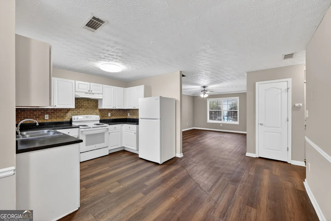 Photo of 7156 Bowie Drive