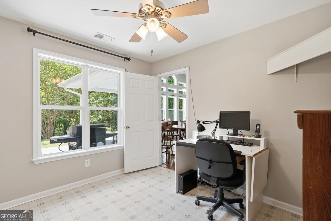 Photo of 9121 Roy Road